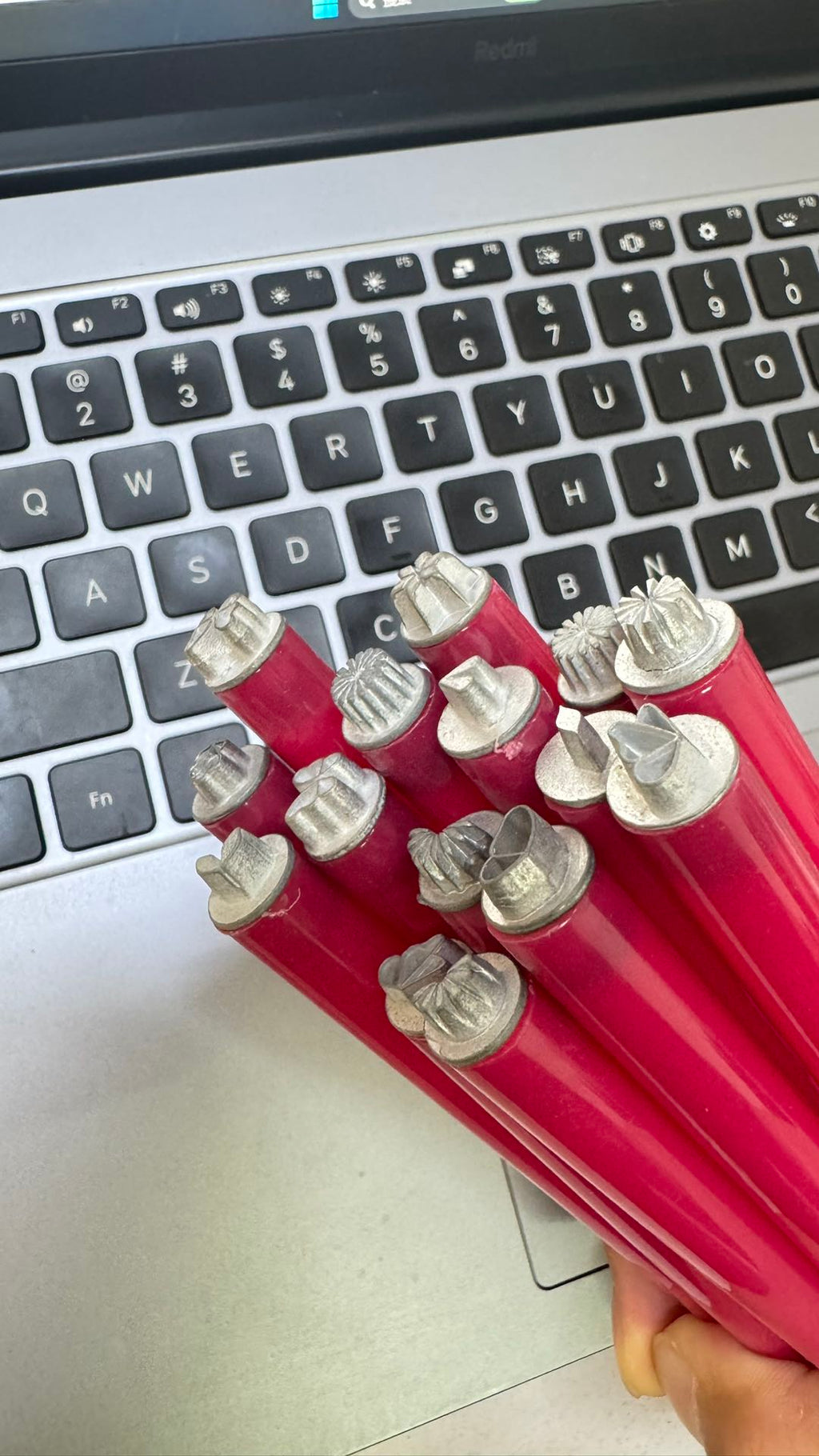Stylo tampon pour ongle (Nail Art Stamp Pen)