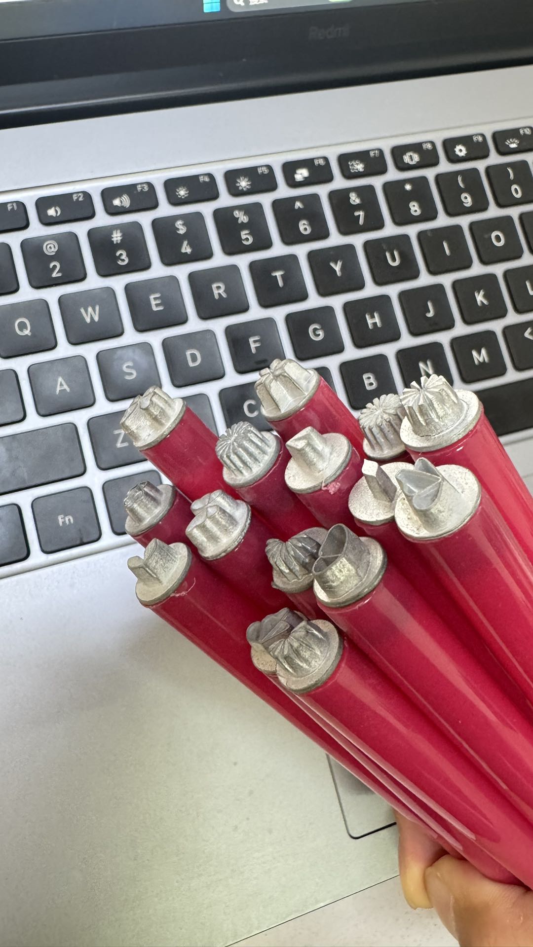 Stylo tampon pour ongle (Nail Art Stamp Pen)